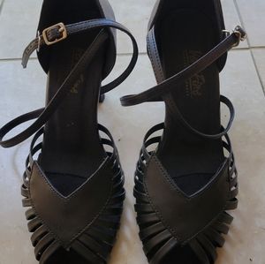 VeryFine dancesport sandals